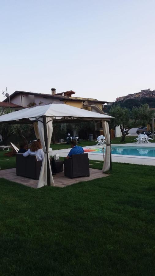 Alloggio Turistico L'Ulivo Monte San Biagio Exteriör bild